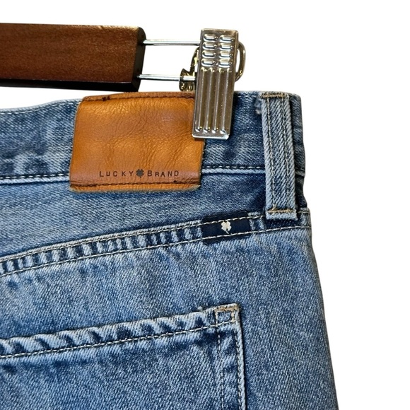 Lucky Brand Womens Jeans Sienna Slim Boyfriend Button Fly Distressed Size 2/26 - Picture 7 of 10